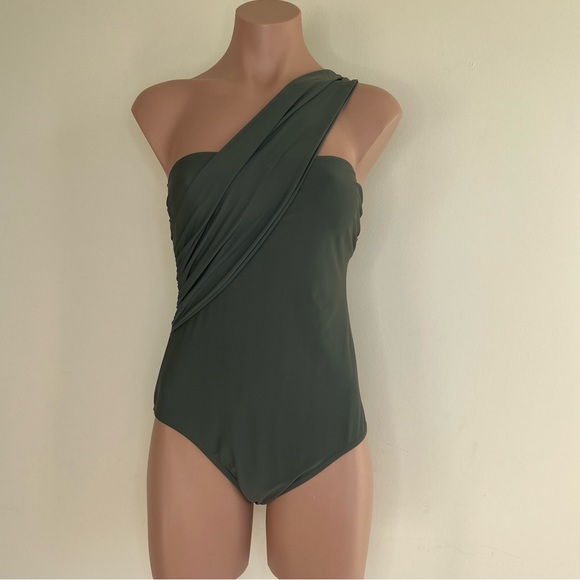 Comfy And Ready Katy One Shoulder Bathing Suit - Picture 5 of 10